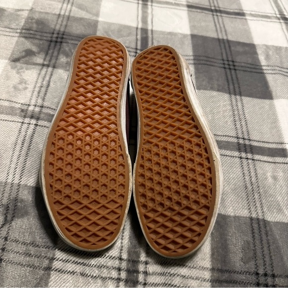 Vans Old Skool Maroon Suede/Canvas Sneakers, Size 8 Women’s/6.5 Men’s - Picture 3 of 10